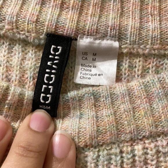 H&M Cream colorful sweater - Picture 3 of 3